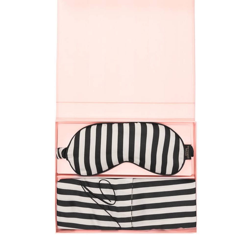 [NIB] Victoria's Secret Eyemask & Pillow Case Set